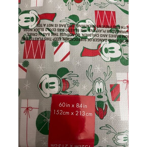 Disney Peva Flannelback Tablecloth With Mickey & Minnie Holiday Design 60" X 84" - Picture 4 of 4